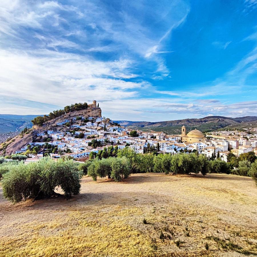 Cortijo Pennymaria Poolside Apartment Near Montefrio With Stunning Views 外观 照片