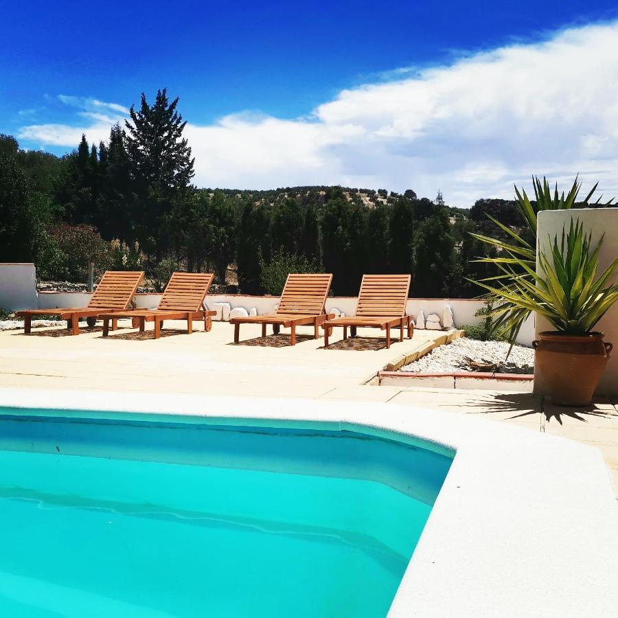 Cortijo Pennymaria Poolside Apartment Near Montefrio With Stunning Views 外观 照片