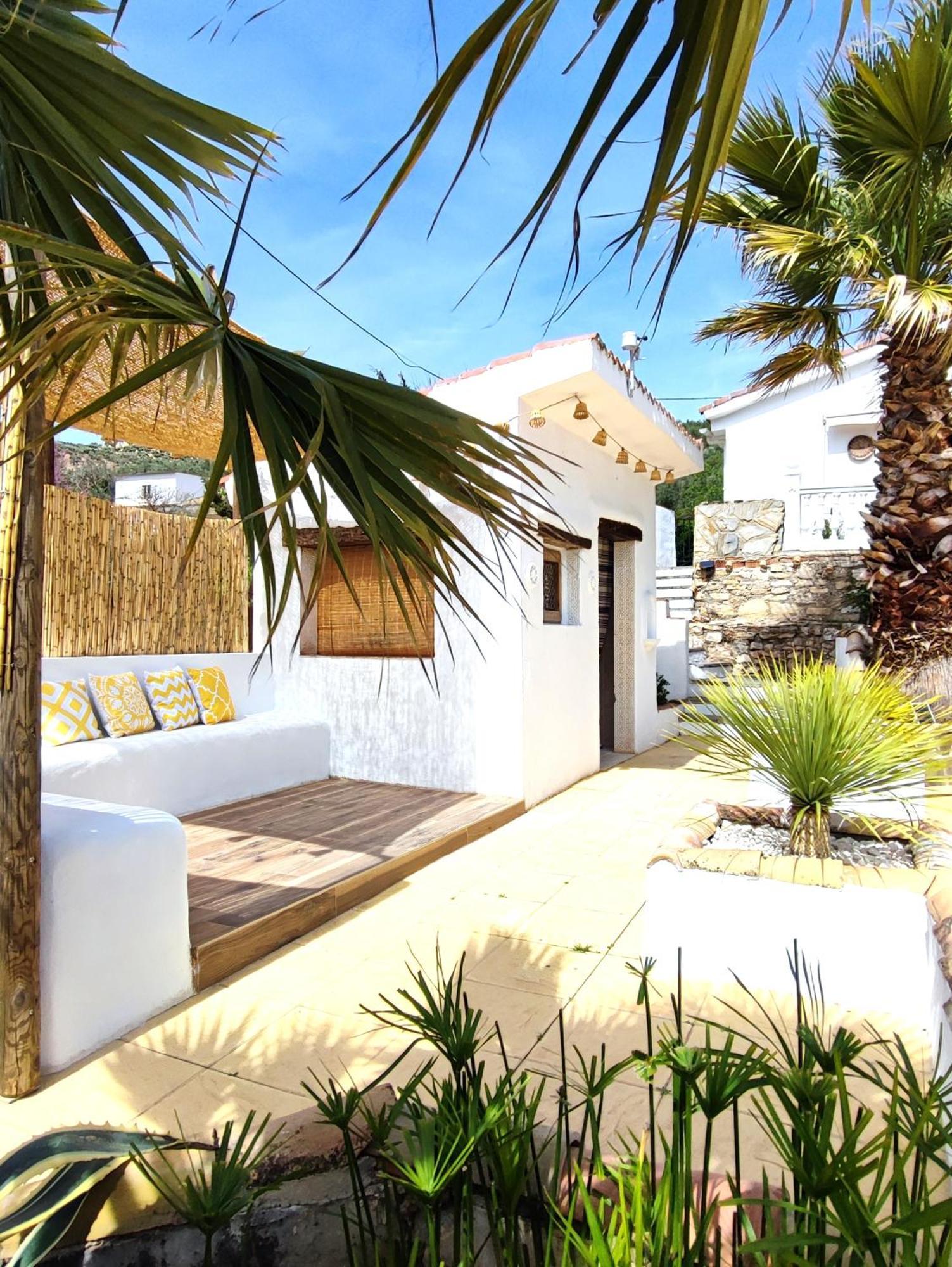 Cortijo Pennymaria Poolside Apartment Near Montefrio With Stunning Views 外观 照片