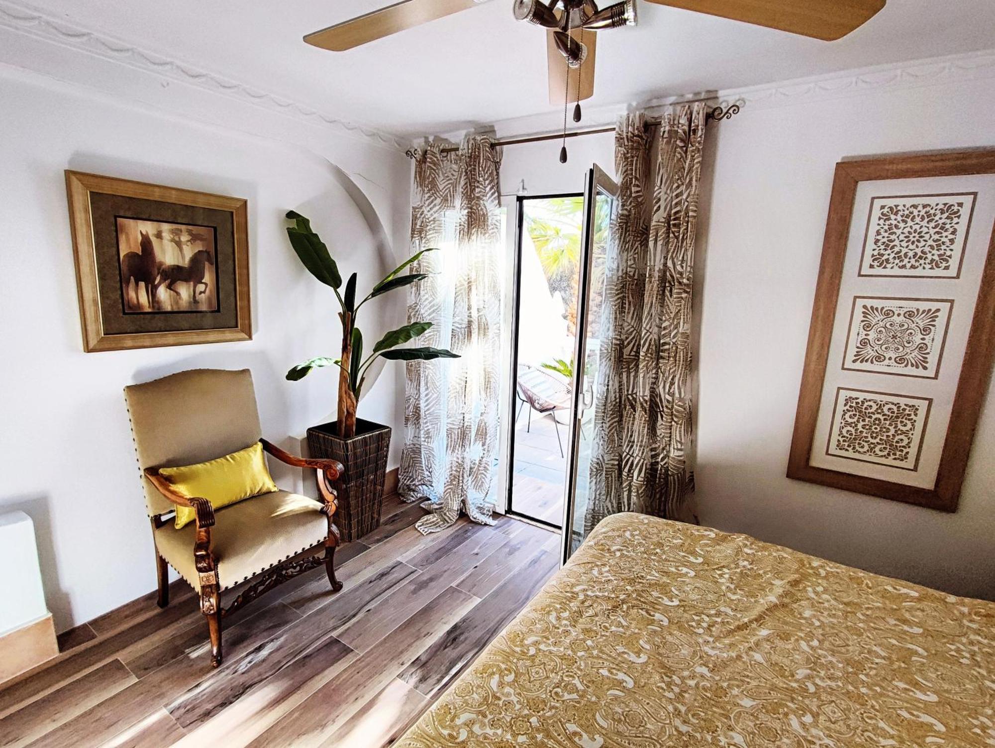 Cortijo Pennymaria Poolside Apartment Near Montefrio With Stunning Views 外观 照片